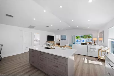 664 102nd Ave N, Naples, FL 34108 - Photo 11