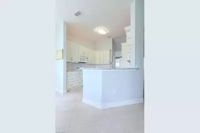 6015 Pinnacle Ln #5, Naples, FL 34110 - Photo 9