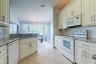 6015 Pinnacle Ln, Naples, FL 34110 - Photo 11