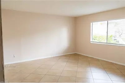 4627 Bayshore Dr #I-4, Naples, FL 34112 - Photo 5