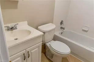 4627 Bayshore Dr, Naples, FL 34112 - Photo 9