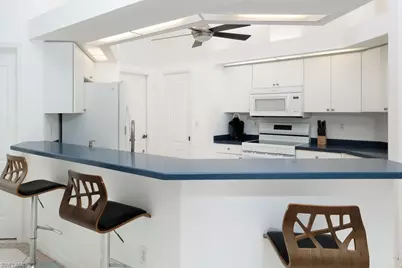 4012 SW 28th Pl, Cape Coral, FL 33914 - Photo 11