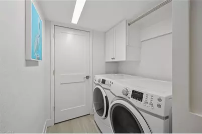 876 Gulf Pavilion Dr #105, Naples, FL 34108 - Photo 19