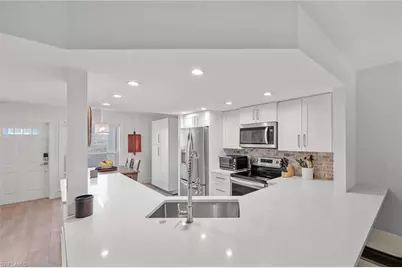 876 Gulf Pavilion Dr #105, Naples, FL 34108 - Photo 1