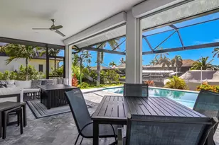 609 Crescent St, Marco Island, FL 34145 - Photo 35