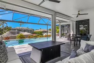 609 Crescent St, Marco Island, FL 34145 - Photo 37