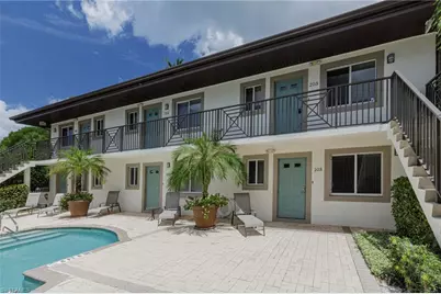 480 5th St S #102, Naples, FL 34102 - Photo 3