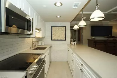 480 5th St S #102, Naples, FL 34102 - Photo 9