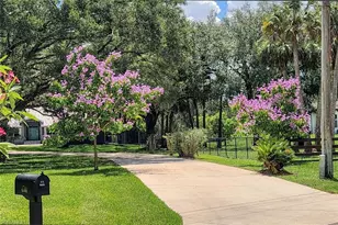 4701 Lone Pine Ct, Fort Myers, FL 33905 - Photo 3