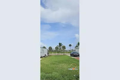 865 Oak St, Fort Myers Beach, FL 33931 - Photo 1