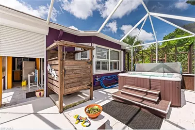 207 SE 31st St, Cape Coral, FL 33904 - Photo 11