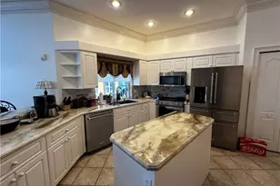 207 SE 31st St, Cape Coral, FL 33904 - Photo 21