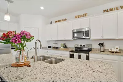 3440 Menores Way, Fort Myers, FL 33905 - Photo 7