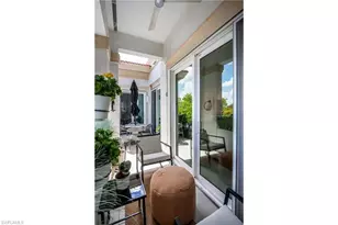 365 5th Ave S, Naples, FL 34102 - Photo 17