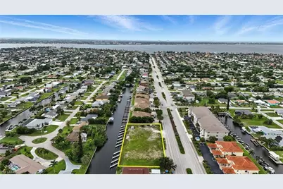 5119 Coronado Pkwy, Cape Coral, FL 33904 - Photo 9