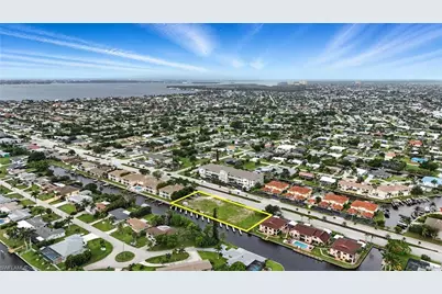 5119 Coronado Pkwy, Cape Coral, FL 33904 - Photo 5