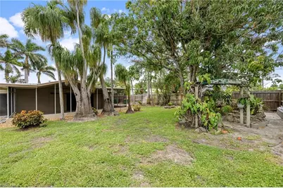 1120 Ridge St, Naples, FL 34103 - Photo 39