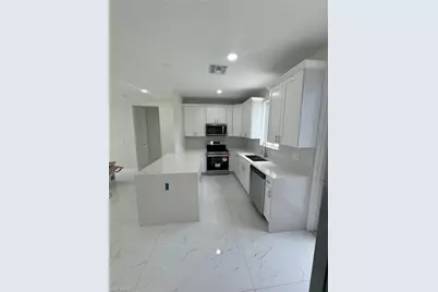 55 Colin Ave S, Lehigh Acres, FL 33976 - Photo 5