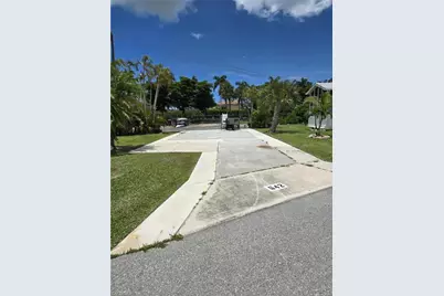 19681 Summerlin 642 Rd, Fort Myers, FL 33908 - Photo 7