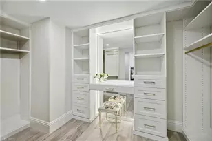 4041 Gulf Shore Blvd N, Naples, FL 34103 - Photo 13