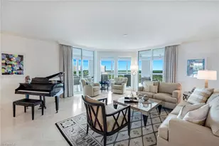 285 Grande Way, Naples, FL 34110 - Photo 7