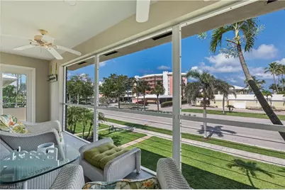 2500 Gulf Shore Blvd N #N4, Naples, FL 34103 - Photo 9