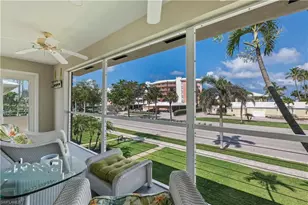 2500 Gulf Shore Blvd N, Naples, FL 34103 - Photo 9