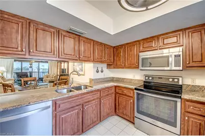 11060 Caravel Cir #309, Fort Myers, FL 33908 - Photo 1