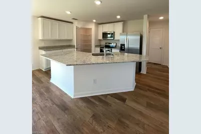 861 Winwood Cir, Fort Myers, FL 33913 - Photo 7