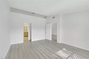 6187 Mandalay Cir, Naples, FL 34112 - Photo 3