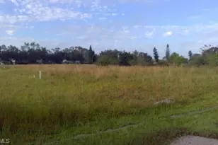 32 Cosmopolitan Dr, Lehigh Acres, FL 33936 - Photo 1