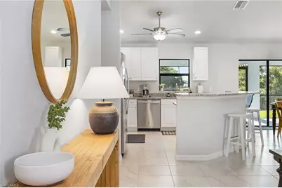 3302 SW 8th Pl, Cape Coral, FL 33914 - Photo 3