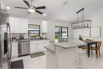 3302 SW 8th Pl, Cape Coral, FL 33914 - Photo 9