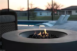 3302 SW 8th Pl, Cape Coral, FL 33914 - Photo 33