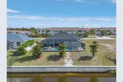 3302 SW 8th Pl, Cape Coral, FL 33914 - Photo 37
