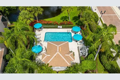 9217 Troon Lakes Dr, Naples, FL 34109 - Photo 23