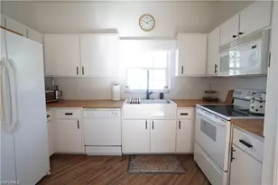 10740 Pearl Bay Cir, Estero, FL 33928 - Photo 11