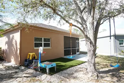 10740 Pearl Bay Cir, Estero, FL 33928 - Photo 7