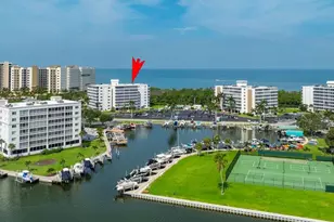 1 Bluebill Ave, Naples, FL 34108 - Photo 15