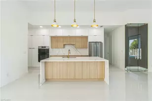 713 NW 8th Terrace, Cape Coral, FL 33993 - Photo 7