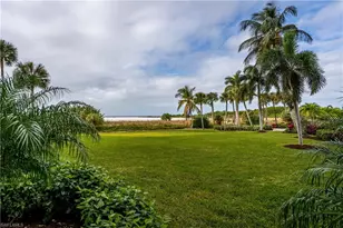 260 Seaview Ct, Marco Island, FL 34145 - Photo 31