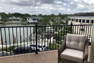 1400 Gulf Shore Blvd N, Naples, FL 34102 - Photo 25