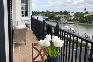 1400 Gulf Shore Blvd N, Naples, FL 34102 - Photo 27