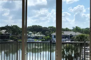 1400 Gulf Shore Blvd N, Naples, FL 34102 - Photo 5