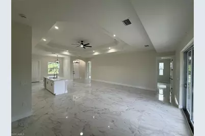 6050 Langdon Ave, Fort Myers, FL 33905 - Photo 7