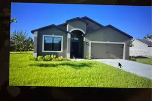922 SW 36th St, Cape Coral, FL 33914 - Photo 1