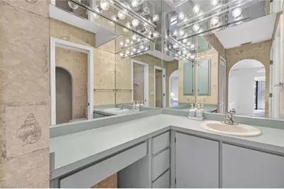 2244 SE 27th Ter, Cape Coral, FL 33904 - Photo 31