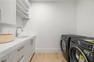 565 Whispering Pine Ln, Naples, FL 34103 - Photo 41