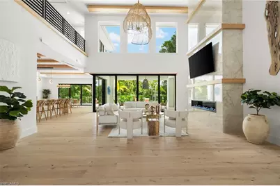 565 Whispering Pine Ln, Naples, FL 34103 - Photo 7