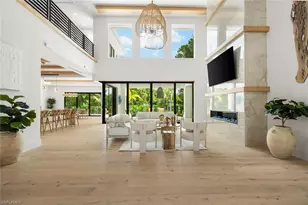 565 Whispering Pine Ln, Naples, FL 34103 - Photo 7